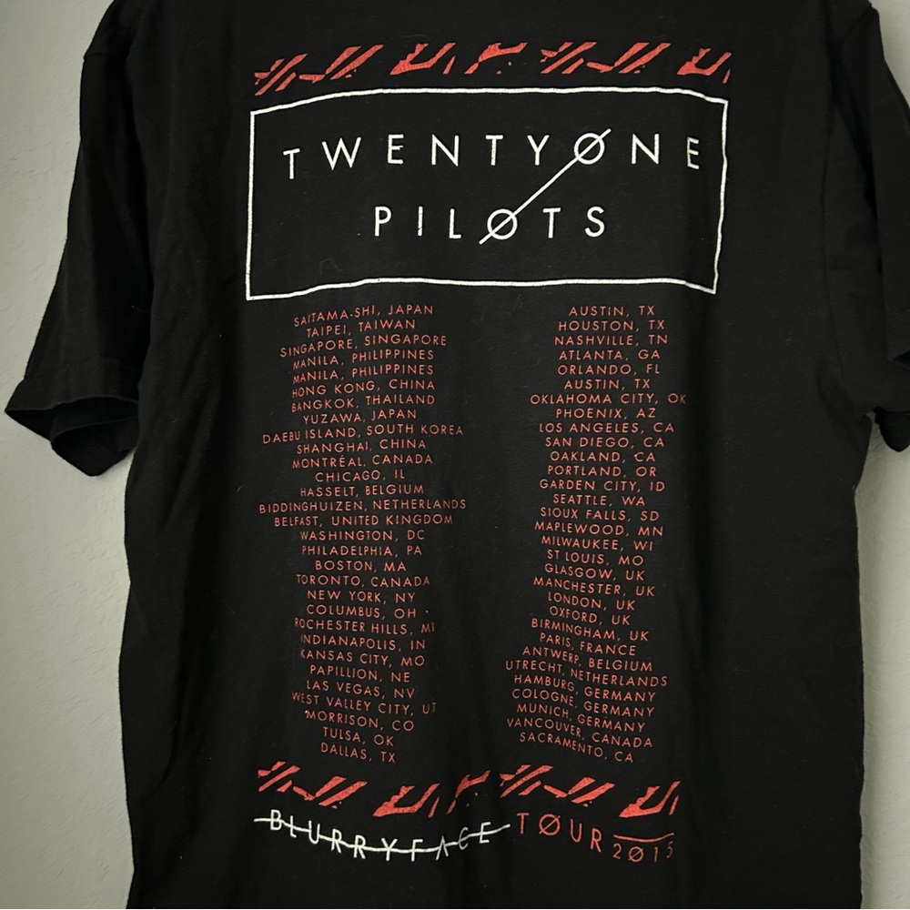 21 Pilots Blurry Face 2015 Tour Merch Black Graphic T-Shirt - Picture 5 of 5